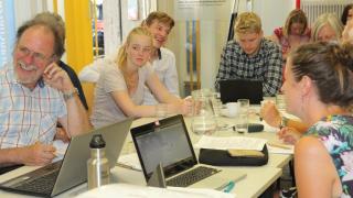 Teilnehmer Cryptocafé in der Beratungsstelle München